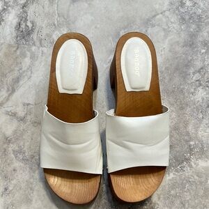 BAMBOO White and Brown Mules with Cork Footbed